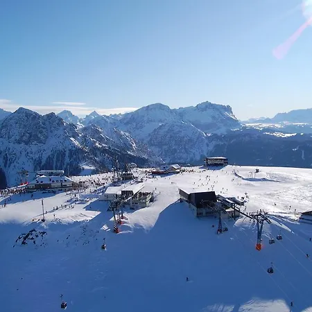 Exzelent Berna Mountain 3* Perca
